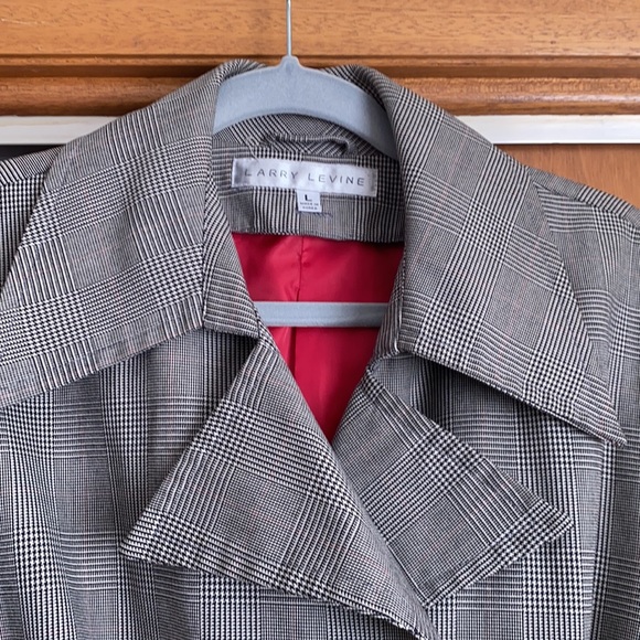 Larry Levine houndstooth plaid trench coat - Picture 3 of 3